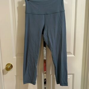 Lululemon leggings size 6